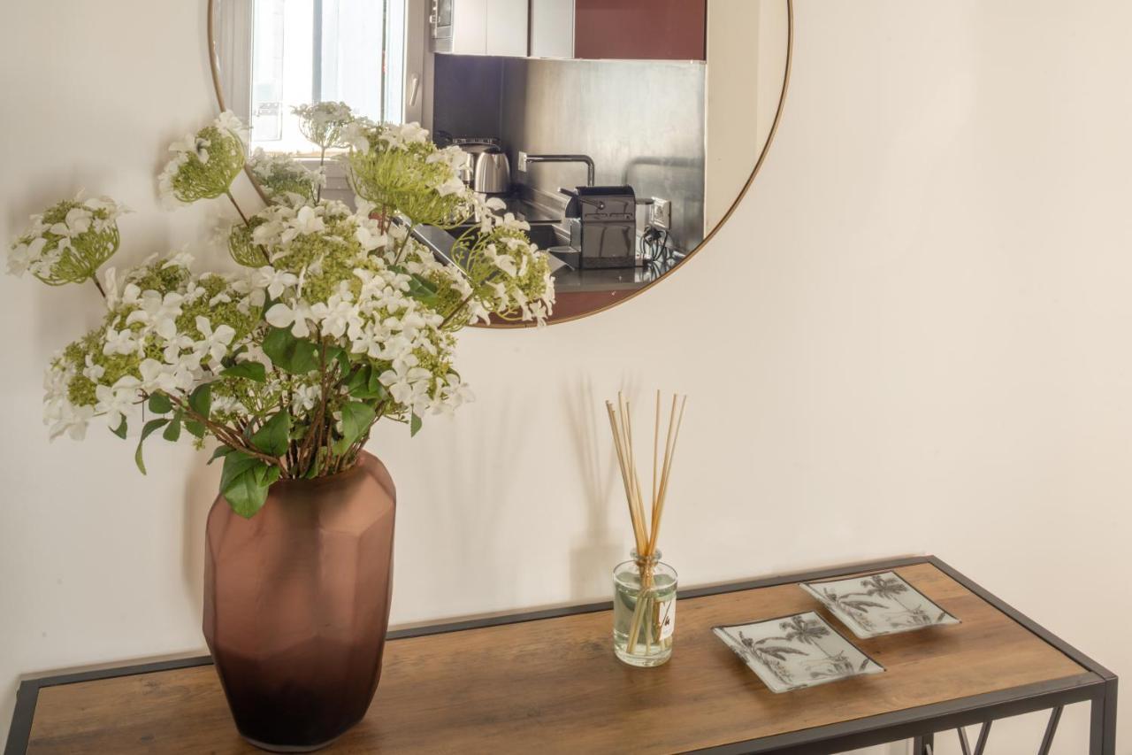 Sant'Aponal Cozy Apartment With Balcony R&R Veneţia Exterior foto